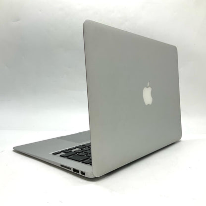 【最速発送】Apple MacBook Air 13.3インチ 2015 1.6 GHz Intel Core i5 4GB SSD 128GB シルバー 36.1%【難有】