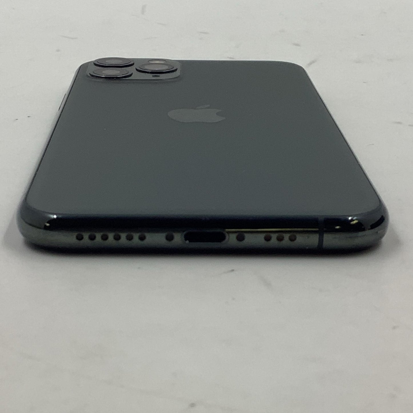 【全額返金保証】【最速発送】Apple iPhone iPhone 11 Pro 256GB ミッドナイトグリーン au SIMフリー 白ロム 動作確認済 83%
