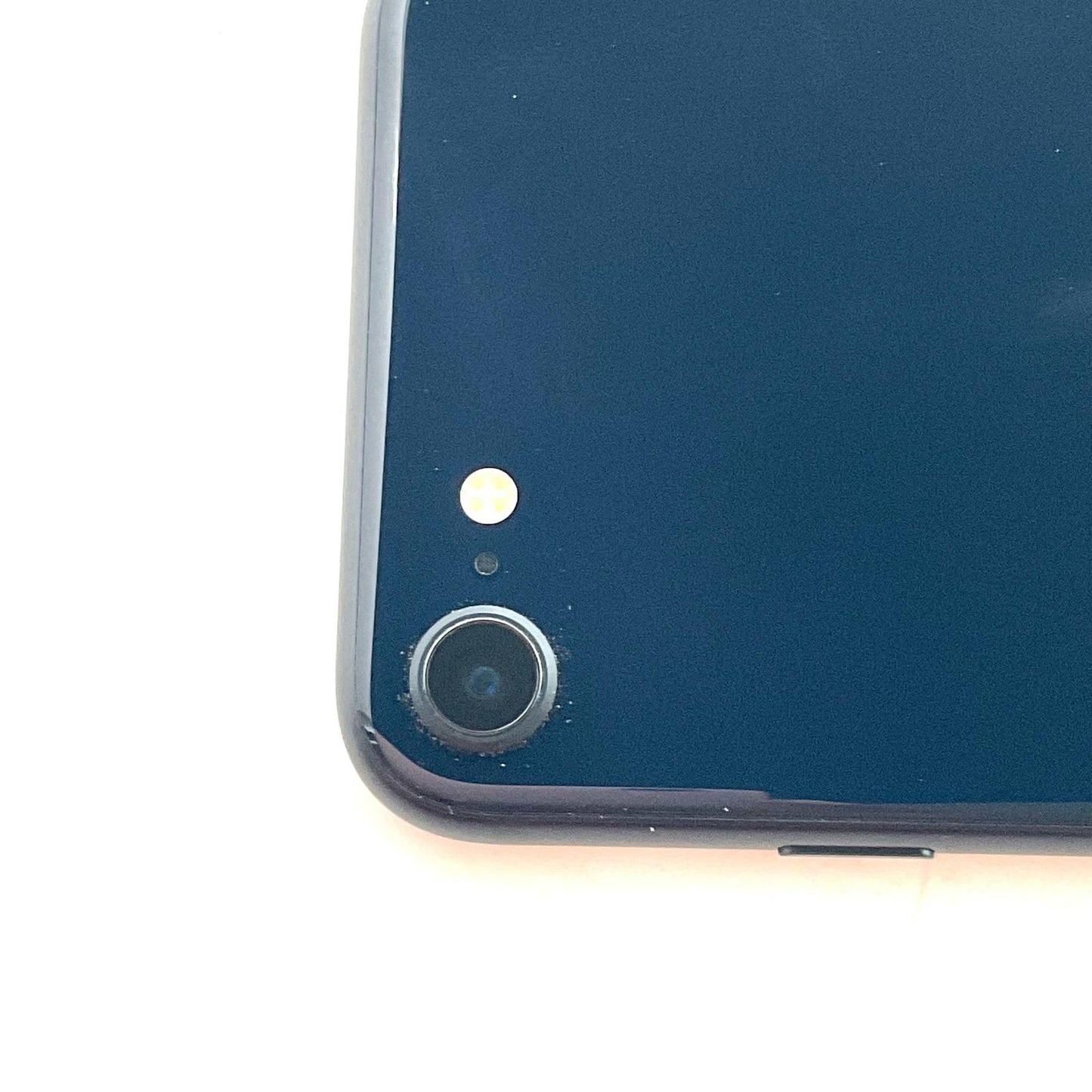 【全額返金保証】【最速発送】Apple iPhone iPhone SE（第3世代） 128GB ミッドナイト au 白ロム 動作確認済 75%