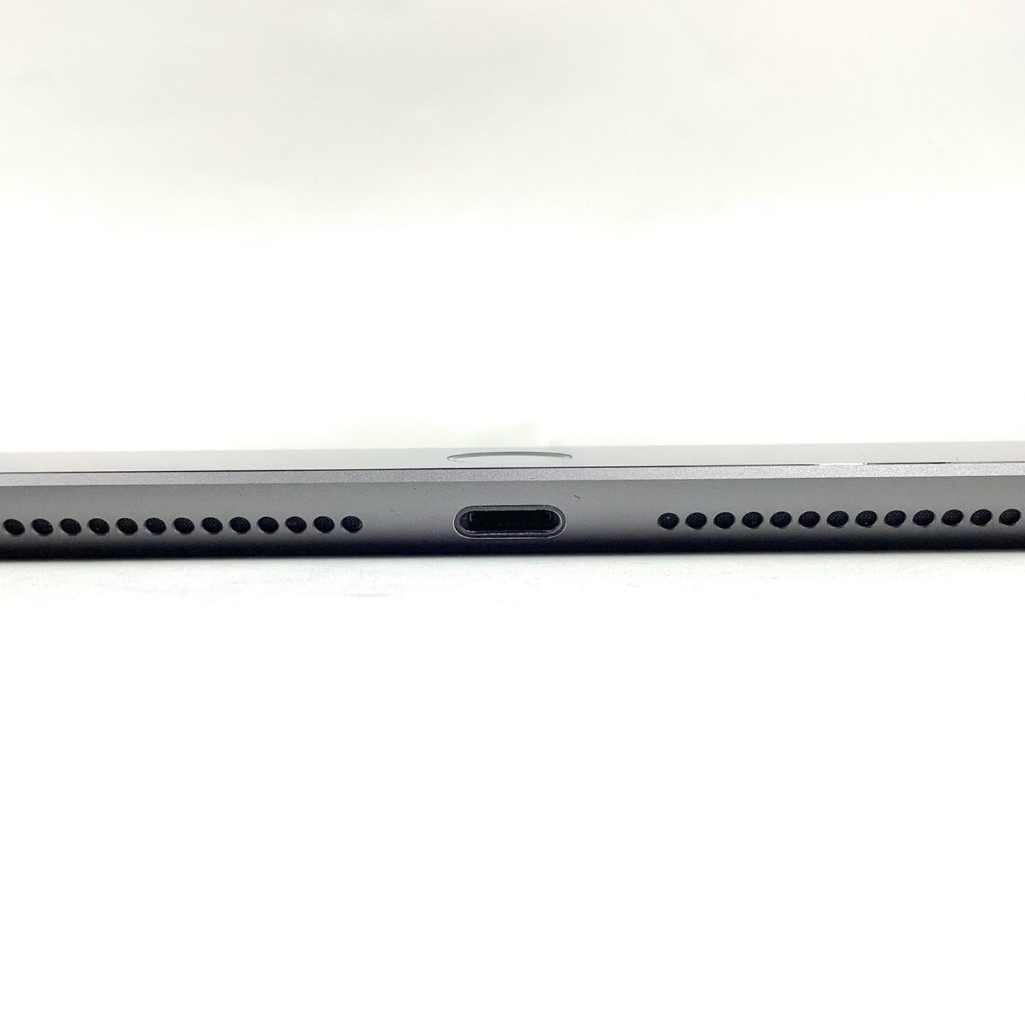 【全額返金保証】【最速発送】Apple iPad iPad 10.2インチ 第9世代 64GB スペースグレイ Wi-Fi 美品 動作確認済