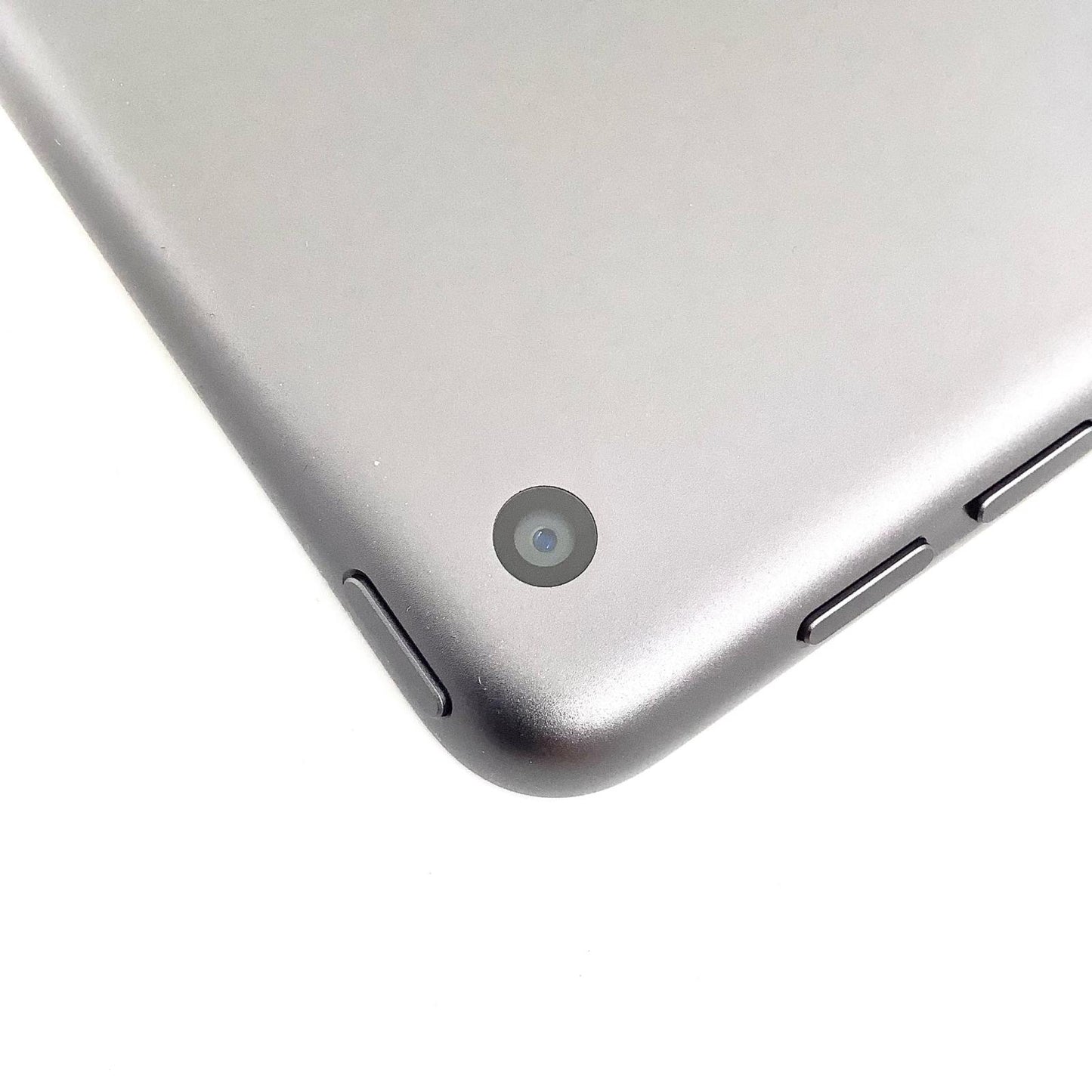 【全額返金保証】【最速発送】Apple iPad iPad 10.2インチ 第9世代 64GB スペースグレイ Wi-Fi 美品 動作確認済
