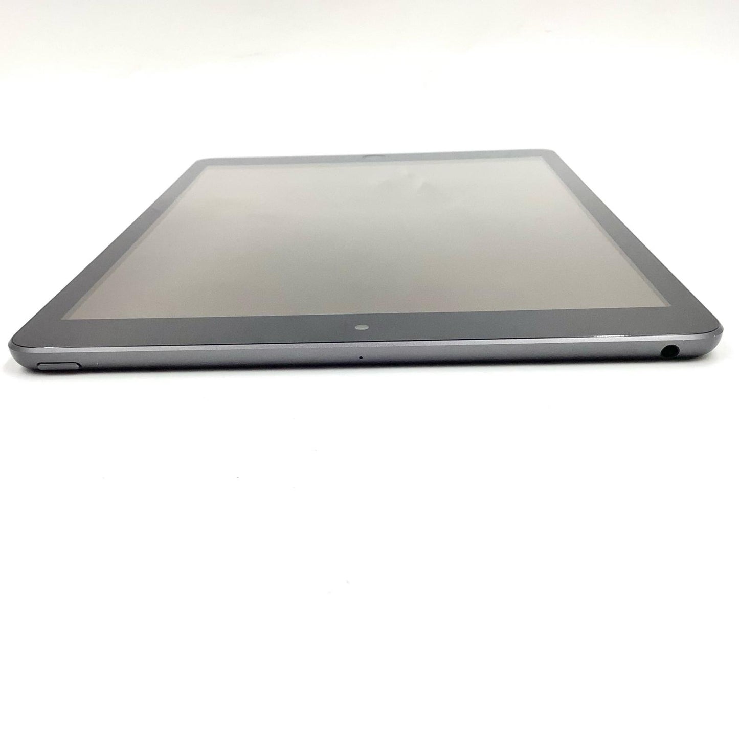 【全額返金保証】【最速発送】Apple iPad iPad 10.2インチ 第9世代 64GB スペースグレイ Wi-Fi 美品 動作確認済