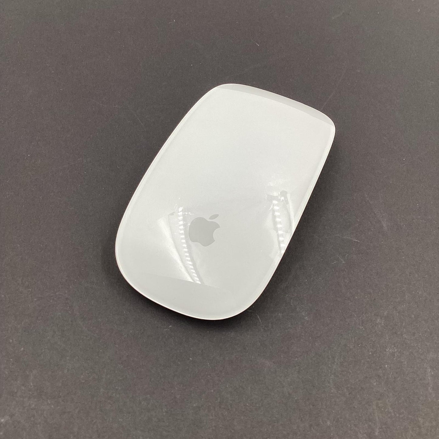 【全額返金保証】【最速発送】Apple Magic Mouse MLA02J/A 動作確認済