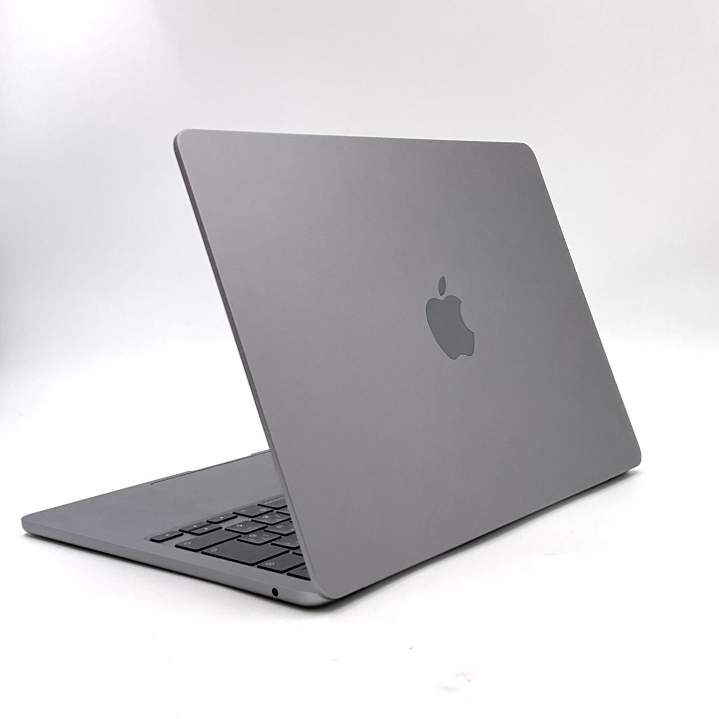 【全額返金保証】【最速発送】Apple MacBook Air 13.6インチ 2022 Apple M2 8GB SSD 512GB スペースグレイ 86.1% 美品 動作確認済
