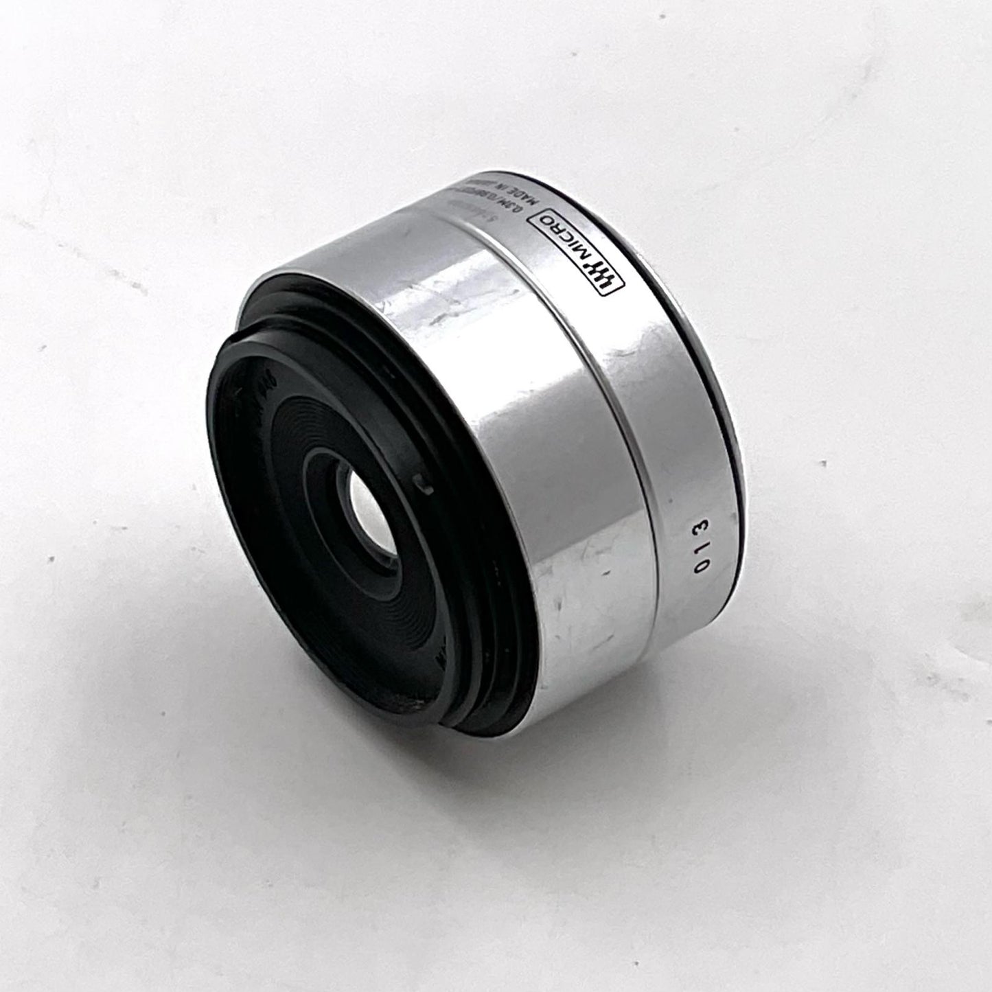 【最速発送】SIGMA 30mm F2.8 DN シルバー [マイクロフォーサーズ用]【難有】