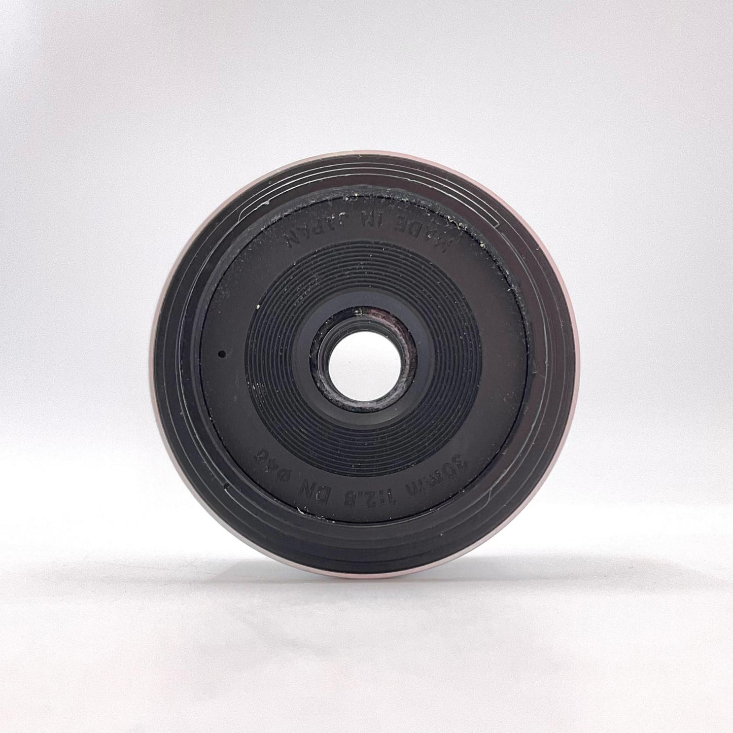 【最速発送】SIGMA 30mm F2.8 DN シルバー [マイクロフォーサーズ用]【難有】