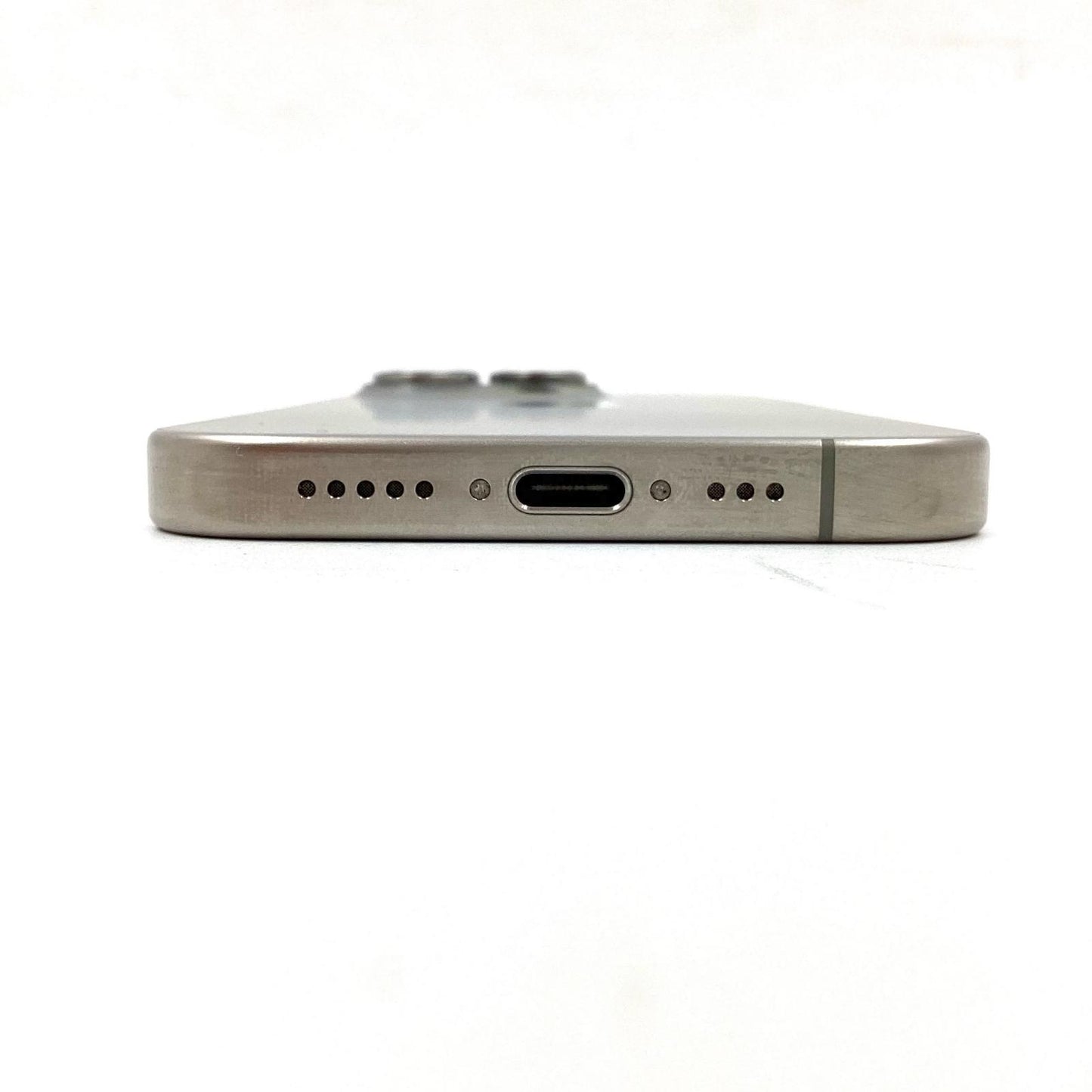【全額返金保証】【最速発送】Apple iPhone iPhone 15 Pro 256GB ナチュラルチタニウム SIMフリー 白ロム 動作確認済 86%