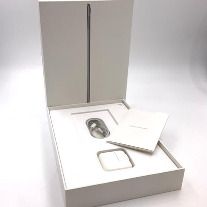 【全額返金保証】【最速発送】Apple iPad Pro 9.7インチ 256GB スペースグレイ WiFi+Cellular SIMフリー 白ロム 動作確認済