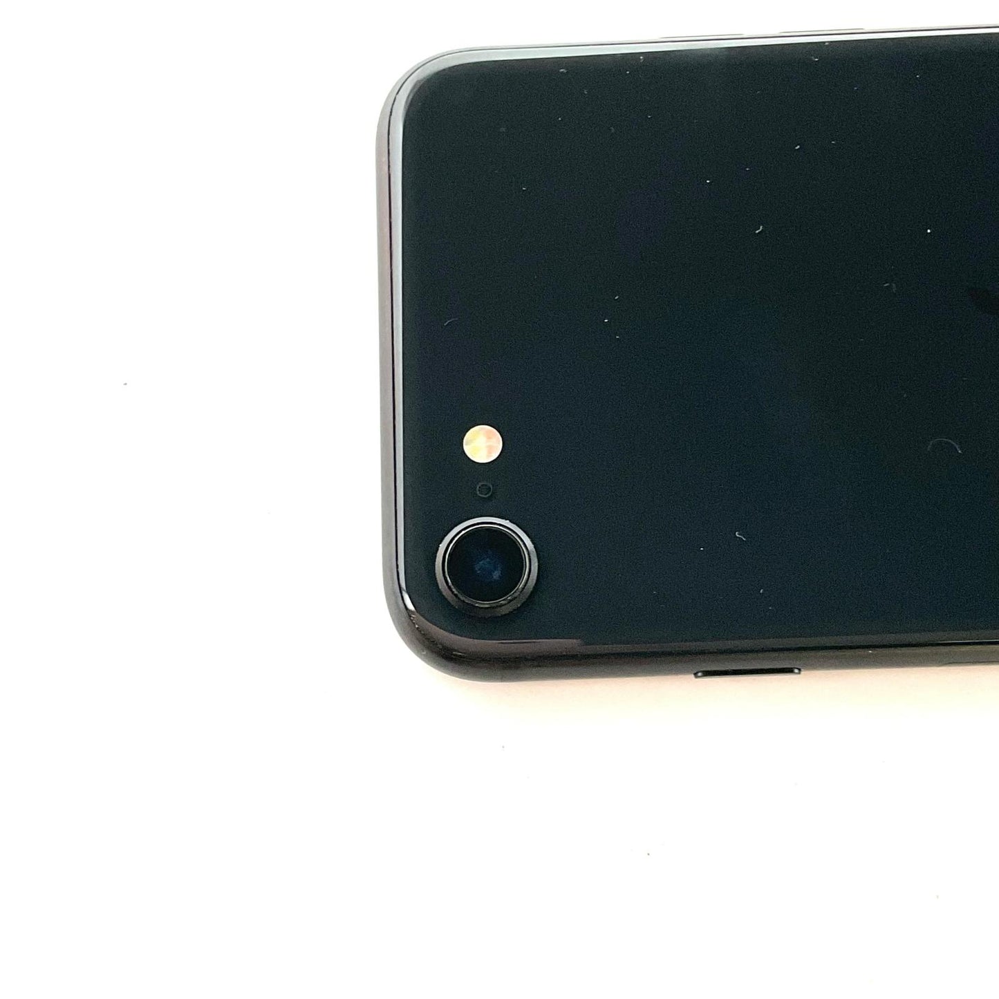 【全額返金保証】【最速発送】Apple iPhone iPhone SE（第2世代） 64GB ブラック docomo SIMフリー 白ロム 動作確認済 80%