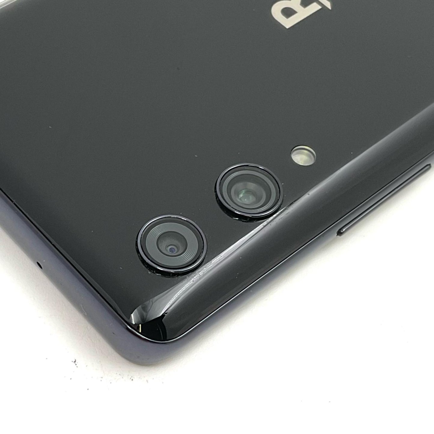 【全額返金保証】【最速発送】楽天モバイル Rakuten Hand 64GB 楽天モバイル P710 白ロム 動作確認済