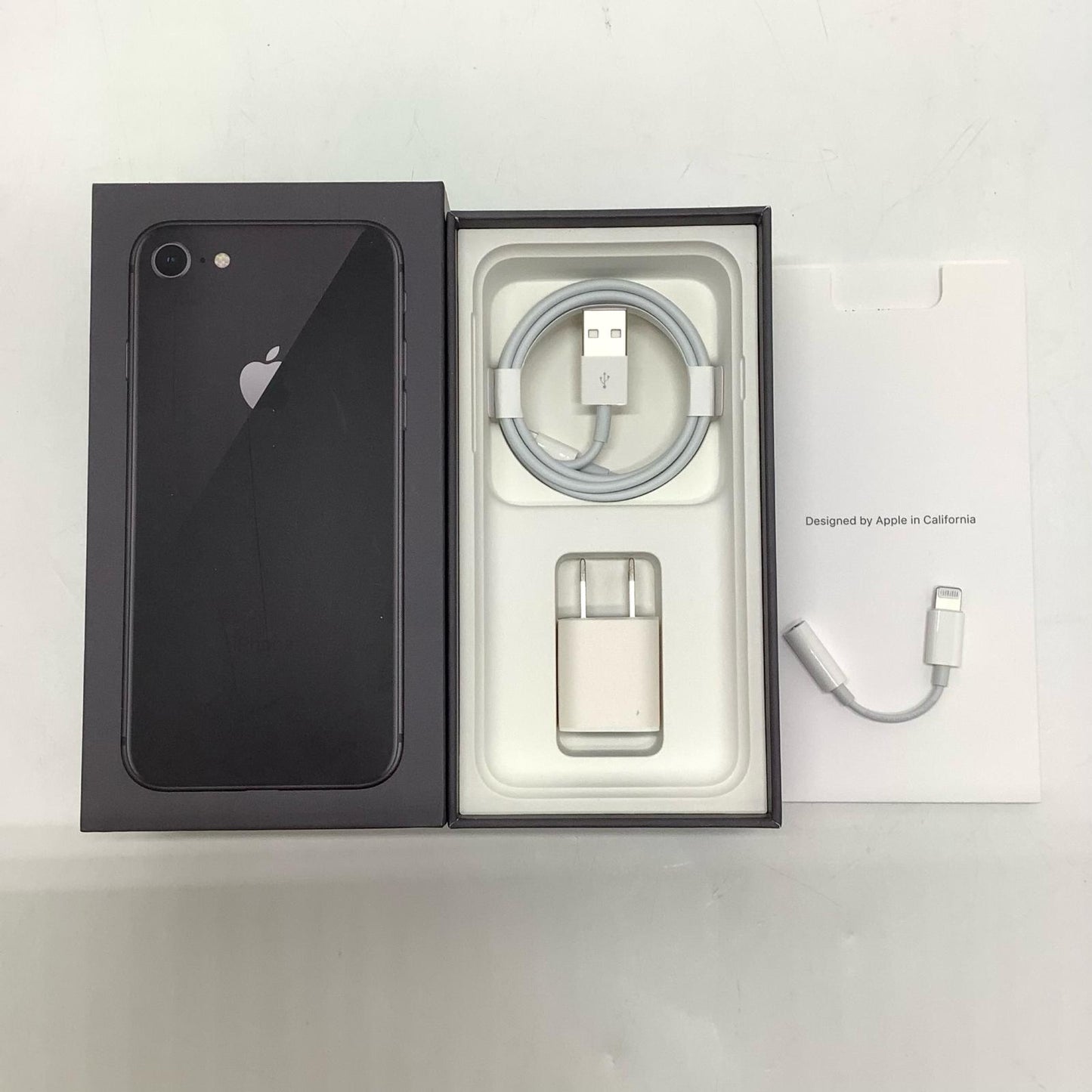 【全額返金保証】【最速発送】Apple iPhone iPhone 8 64GB スペースグレイ SIMフリー 白ロム 動作確認済 83%
