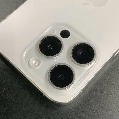 【全額返金保証】【最速発送】Apple iPhone iPhone 15 Pro 256GB ホワイトチタニウム Softbank SIMフリー 動作確認済 81%