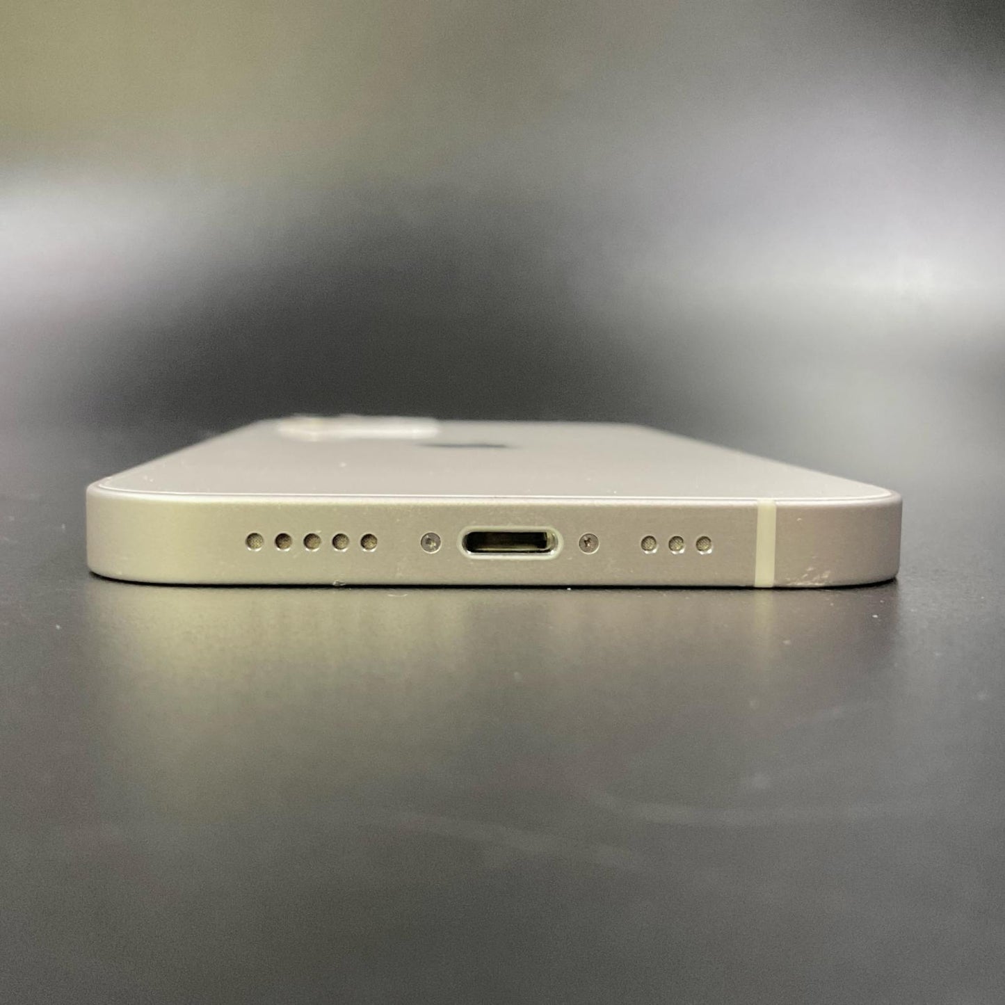 【全額返金保証】【最速発送】Apple iPhone iPhone 12 128GB ホワイト au 白ロム 動作確認済 75%