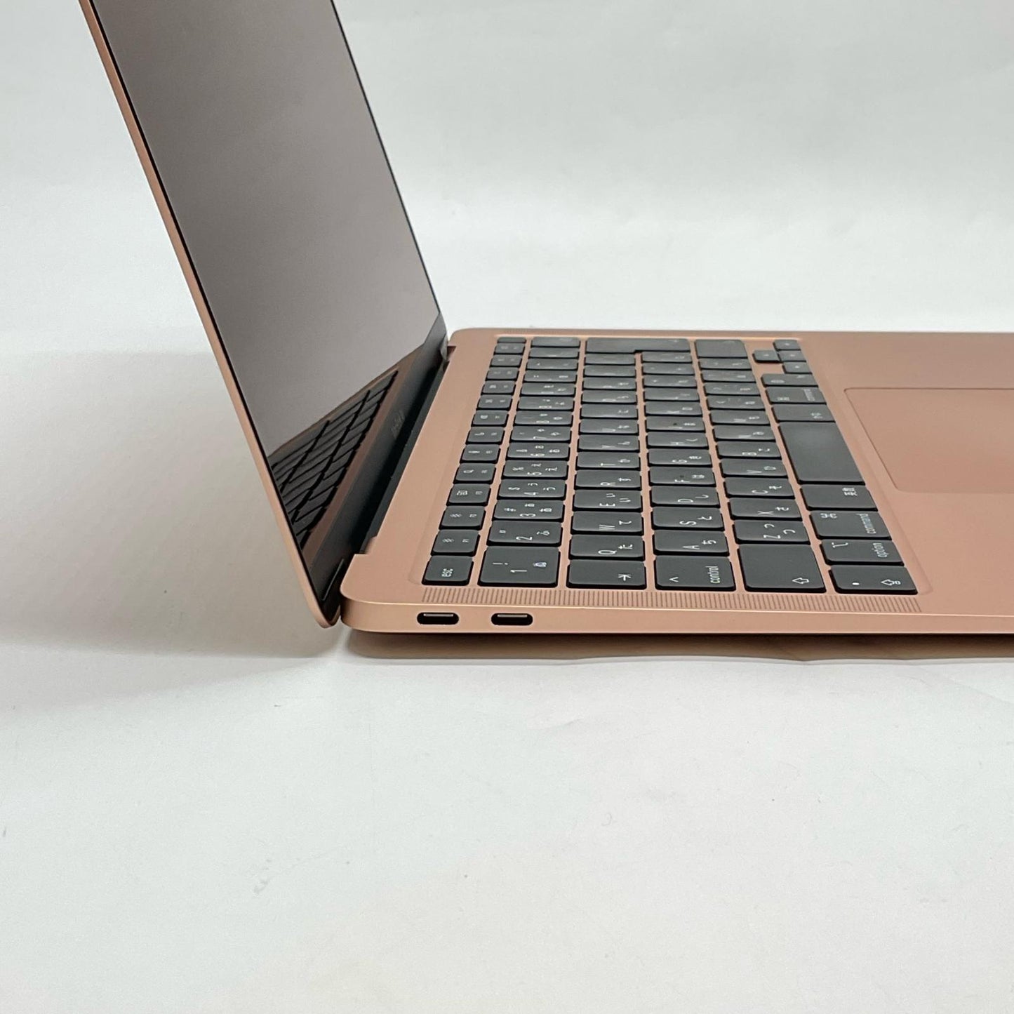 【全額返金保証】【最速発送】Apple MacBook Air 13.3インチ 2020 Apple M1 8GB SSD 256GB ゴールド 86.5% 動作確認済