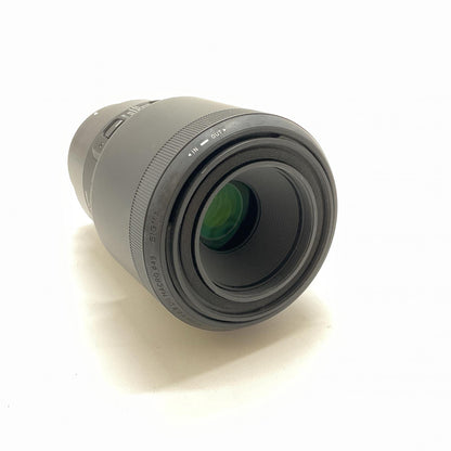 【全額返金保証】【最速発送】SIGMA 70mm F2.8 DG MACRO [ソニーE用] 動作確認済