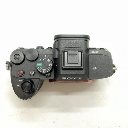 【全額返金保証】【最速発送】Sony デジタル一眼 α7 IV ILCE-7M4 ボディ ブラック 動作確認済