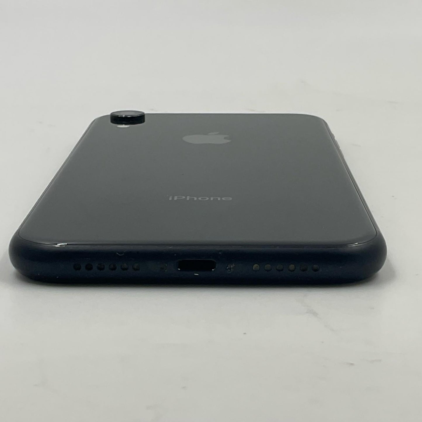 【全額返金保証】【最速発送】Apple iPhone iPhone XR 128GB ブラック docomo 白ロム 動作確認済 79%