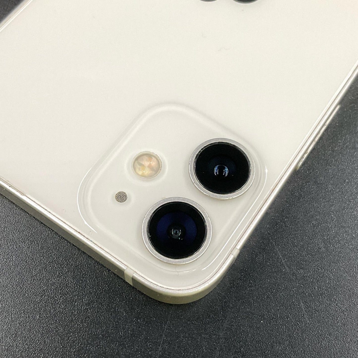 【全額返金保証】【最速発送】Apple iPhone iPhone 12 mini 64GB ホワイト Softbank SIMフリー 白ロム 動作確認済 75%