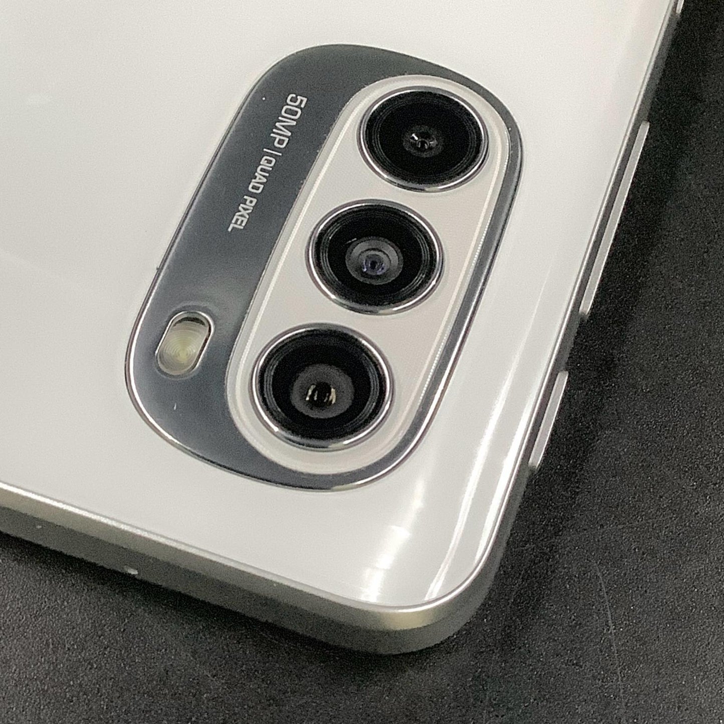 【全額返金保証】【最速発送】Motorola moto g 52j5G 128GB ホワイト XT2219-1 白ロム 動作確認済