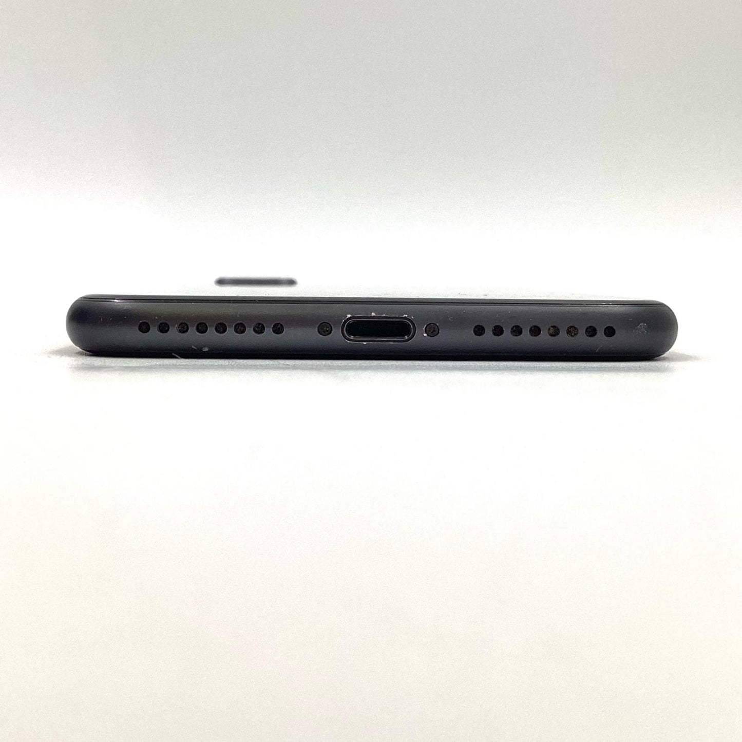 【全額返金保証】【最速発送】Apple iPhone iPhone 8 Plus 64GB スペースグレイ au 白ロム 動作確認済 100%