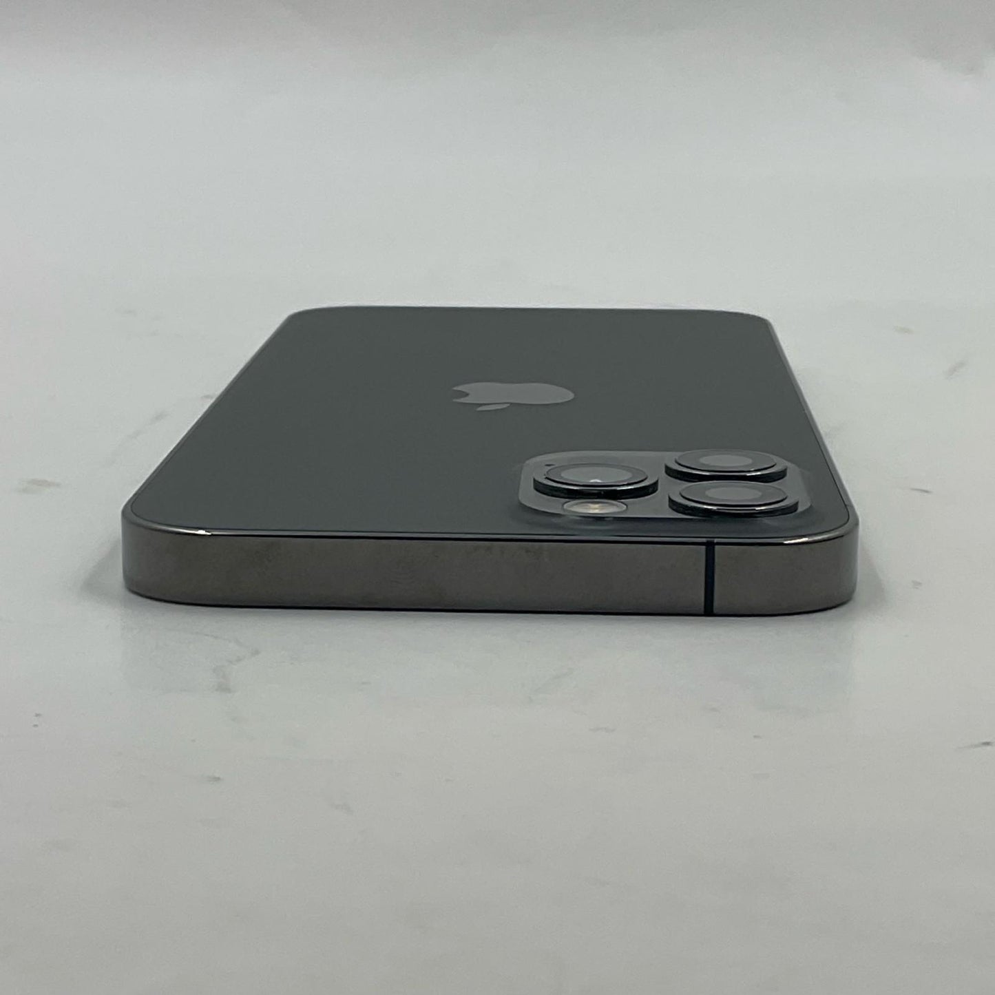 【全額返金保証】【最速発送】Apple iPhone iPhone 12 Pro 128GB グラファイト docomo 白ロム 動作確認済 90%