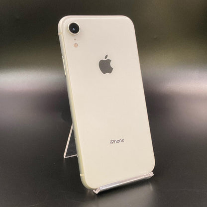 【全額返金保証】【最速発送】Apple iPhone iPhone XR 128GB スターライト au 白ロム 動作確認済 80%