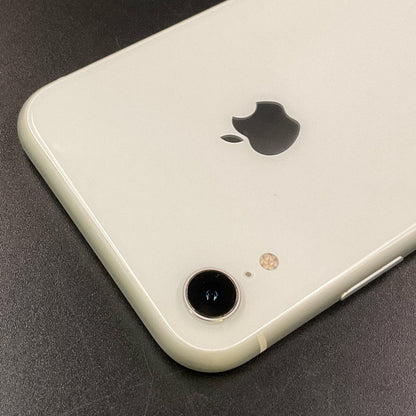 【全額返金保証】【最速発送】Apple iPhone iPhone XR 128GB スターライト au 白ロム 動作確認済 80%