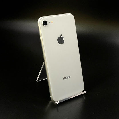 【全額返金保証】【最速発送】Apple iPhone iPhone 8 64GB ホワイト au 白ロム 動作確認済 95%