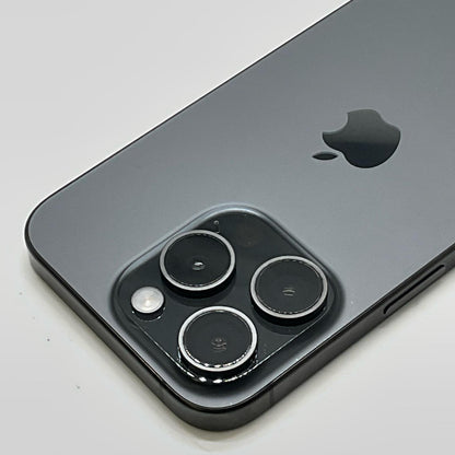 【全額返金保証】【最速発送】Apple iPhone iPhone 15 Pro 256GB ブラックチタニウム Softbank 動作確認済 86%