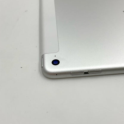 【全額返金保証】【最速発送】Apple iPad mini 7.9インチ 第4世代 128GB シルバー WiFi+Cellular docomo 白ロム 動作確認済