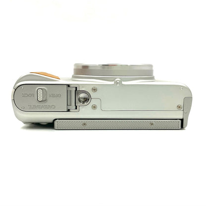 【全額返金保証】【最速発送】Canon コンパクトデジタルカメラ PowerShot SX740 HS [シルバー] 超美品 動作確認済