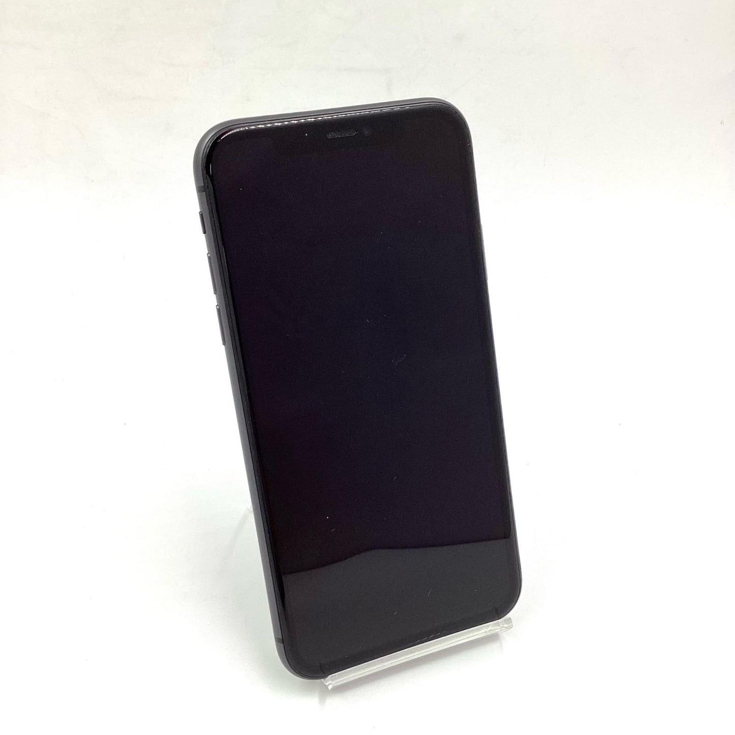 【全額返金保証】【最速発送】Apple iPhone iPhone 11 128GB ブラック docomo 白ロム 動作確認済 72%