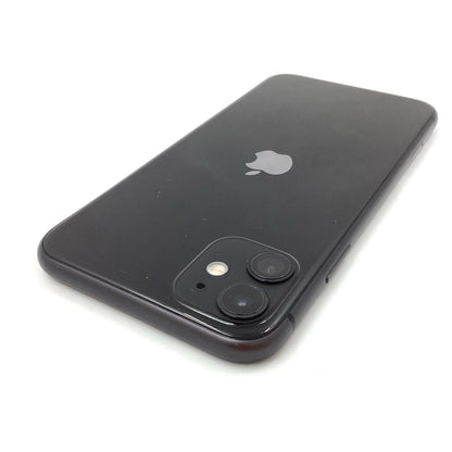 【全額返金保証】【最速発送】Apple iPhone iPhone 11 128GB ブラック docomo 白ロム 動作確認済 72%