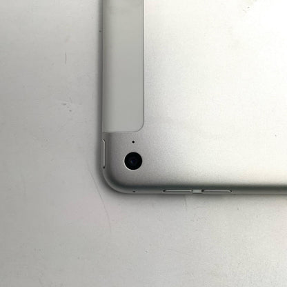 【全額返金保証】【最速発送】Apple iPad mini 7.9インチ 第4世代 128GB シルバー WiFi+Cellular au SIMフリー 白ロム 動作確認済
