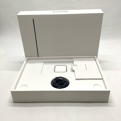 【全額返金保証】【最速発送】Apple MacBook Air 13.6インチ 2025 Apple M4 16GB SSD 512GB ミッドナイト 98.1% 美品 動作確認済