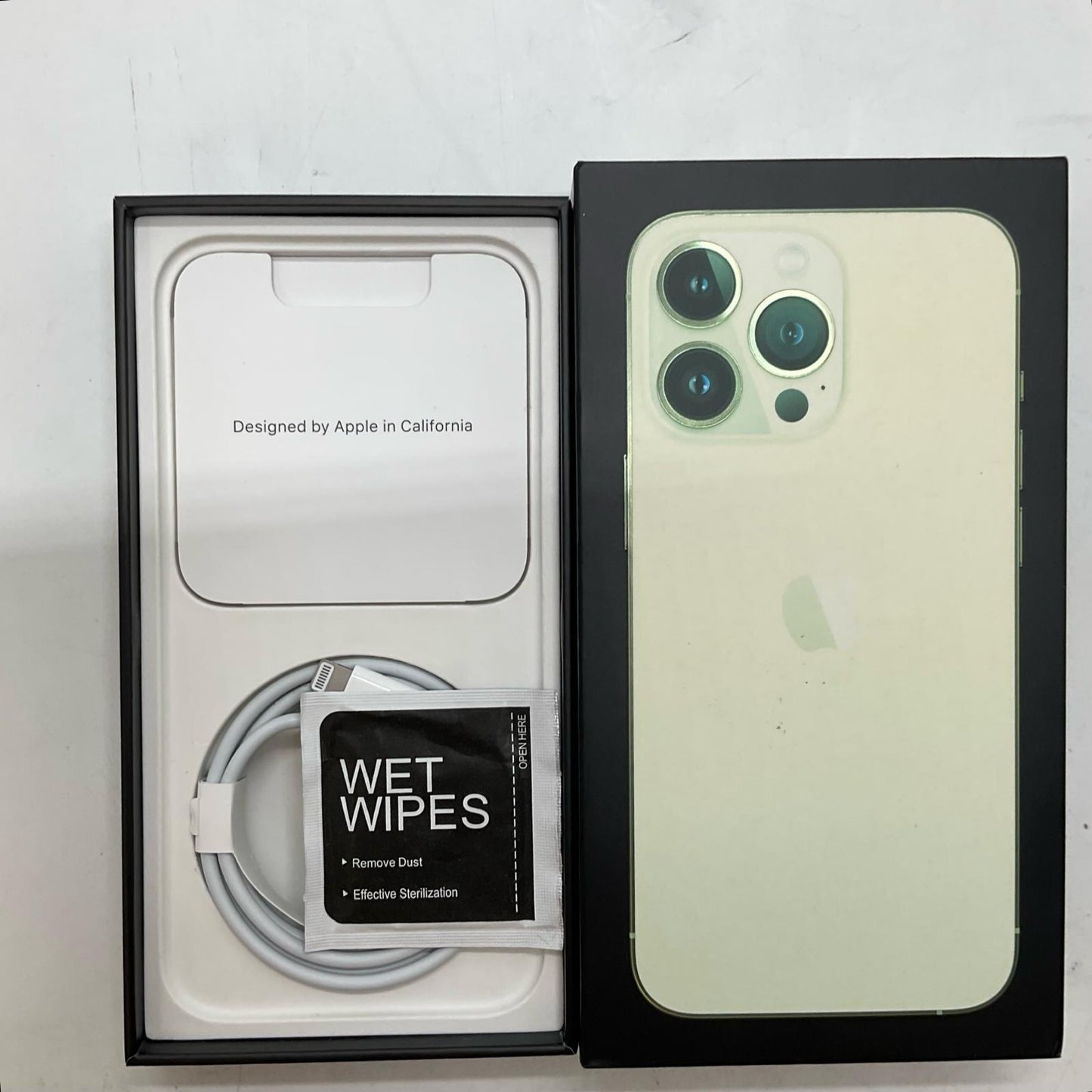 【最速発送】Apple iPhone iPhone 13 Pro 256GB ゴールド SIMフリー 白ロム【難有】 95%