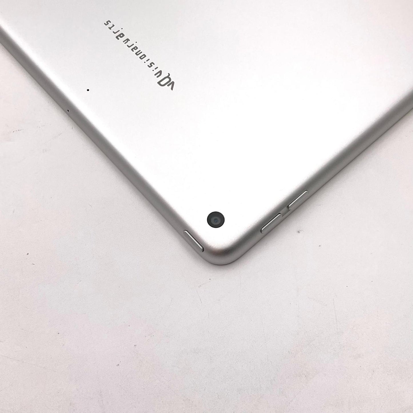 【全額返金保証】【最速発送】Apple iPad iPad 10.2インチ 第9世代 64GB シルバー Wi-Fi 動作確認済