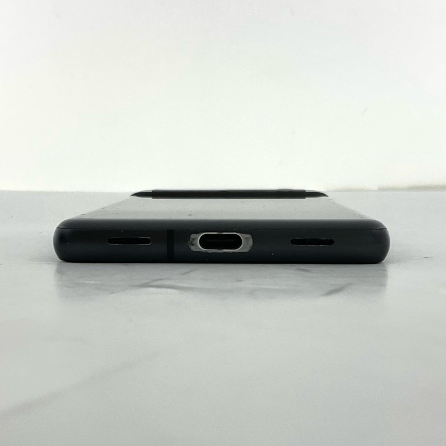 【全額返金保証】【最速発送】Google Pixel 7a 128GB チャコール SIMフリー G82U8 白ロム 動作確認済