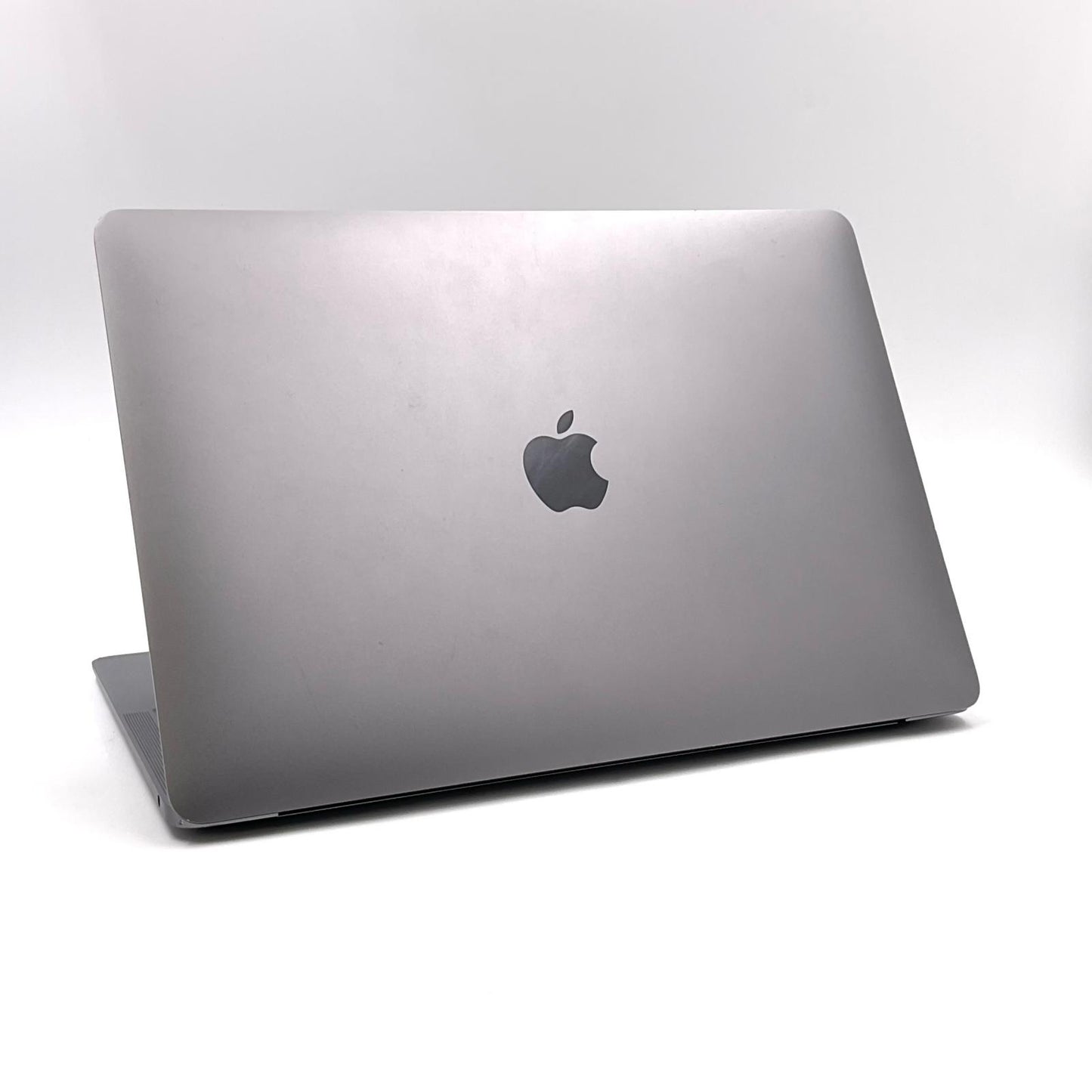 【全額返金保証】【最速発送】Apple MacBook Air 13.3インチ 2020 Apple M1 8GB 256GB スペースグレイ 85.3% 動作確認済