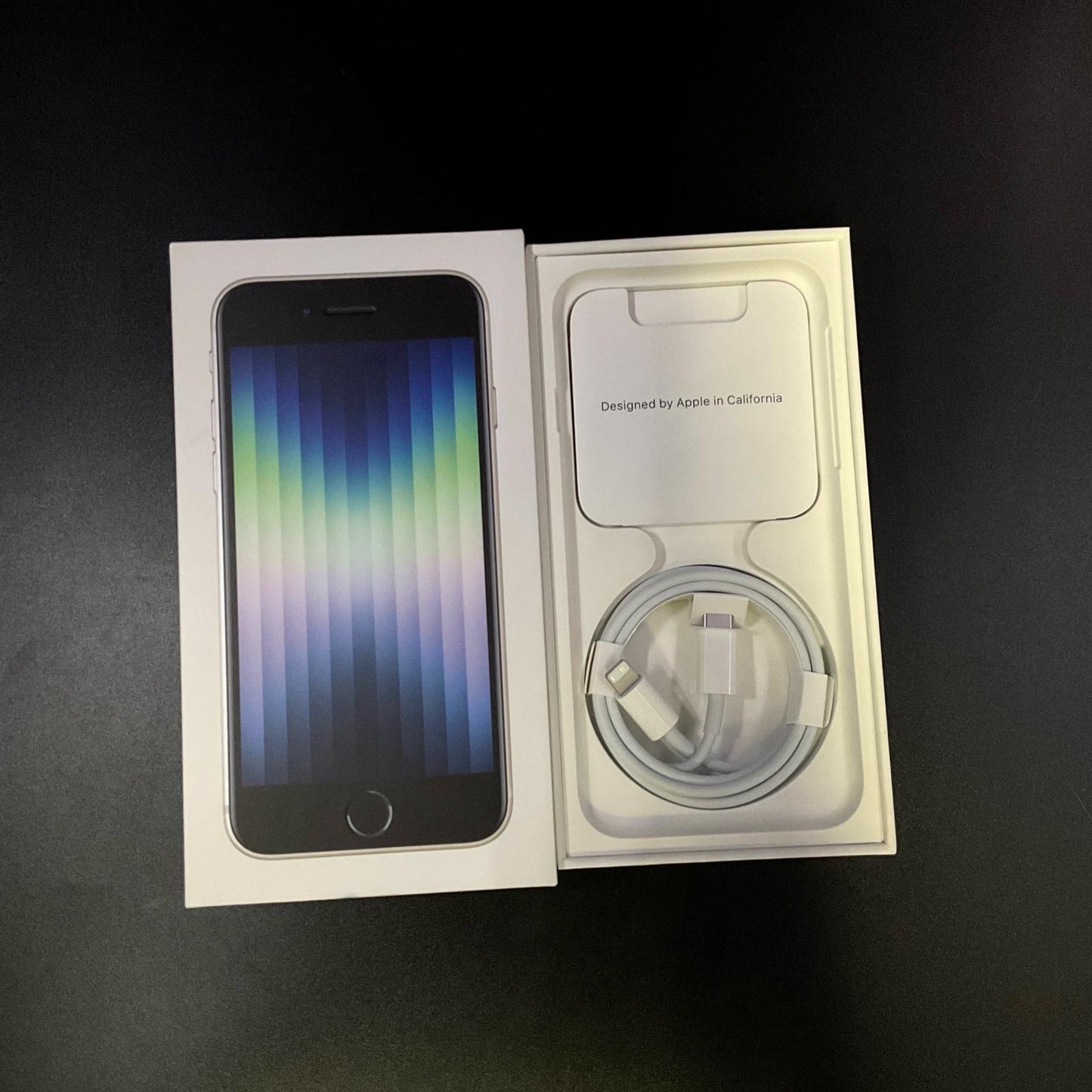 【全額返金保証】【最速発送】Apple iPhone iPhone SE（第3世代） 128GB スターライト Softbank SIMフリー 白ロム 動作確認済 83%