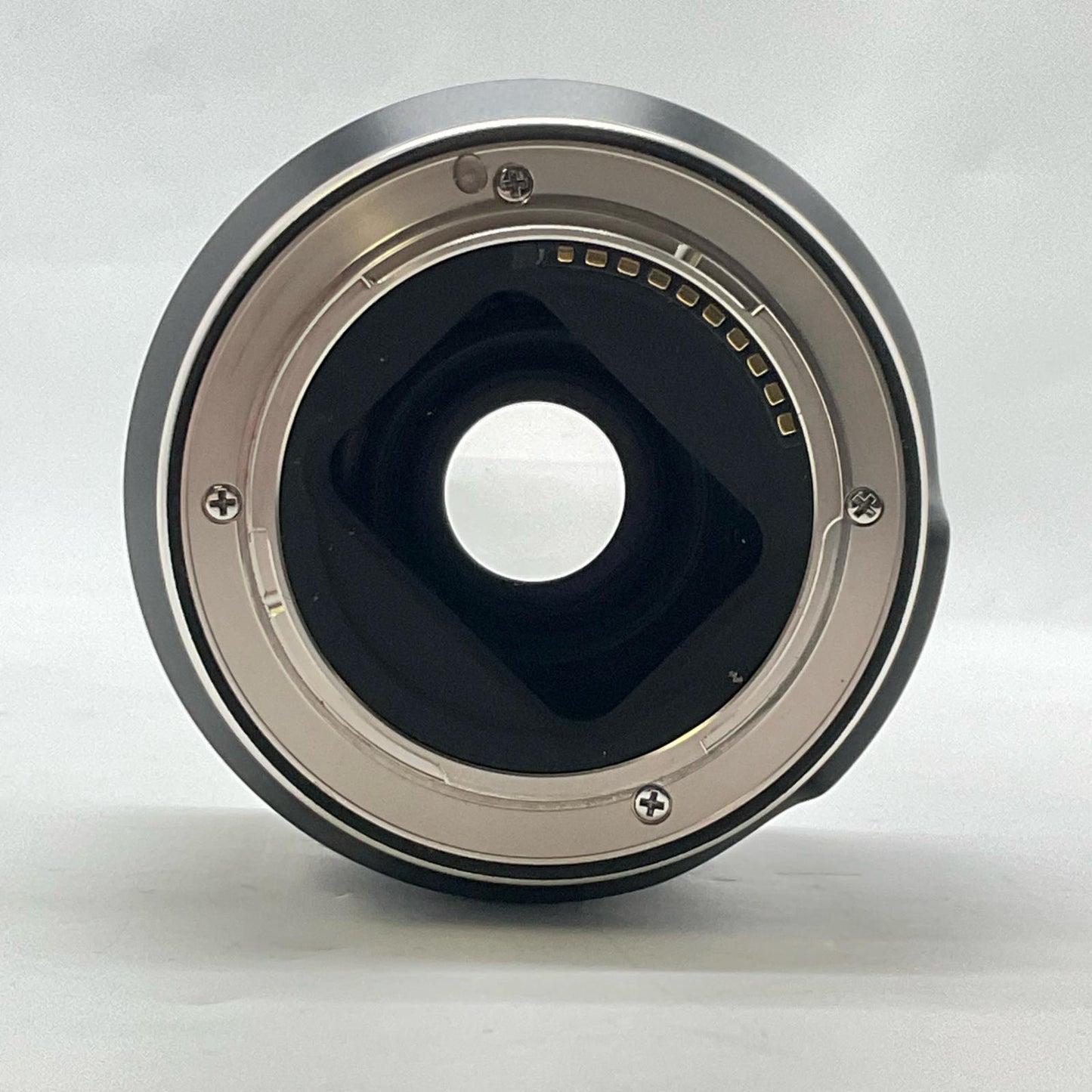【全額返金保証】【最速発送】TAMRON 20-40mm F/2.8 Di III VXD (Model A062) 美品 動作確認済