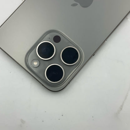 【全額返金保証】【最速発送】Apple iPhone iPhone 15 Pro Max 256GB ナチュラルチタニウム au SIMフリー 美品 動作確認済 94%