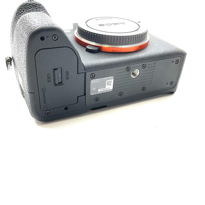 【全額返金保証】【最速発送】Sony デジタル一眼 α7 IV ILCE-7M4 ボディ ブラック 美品 動作確認済