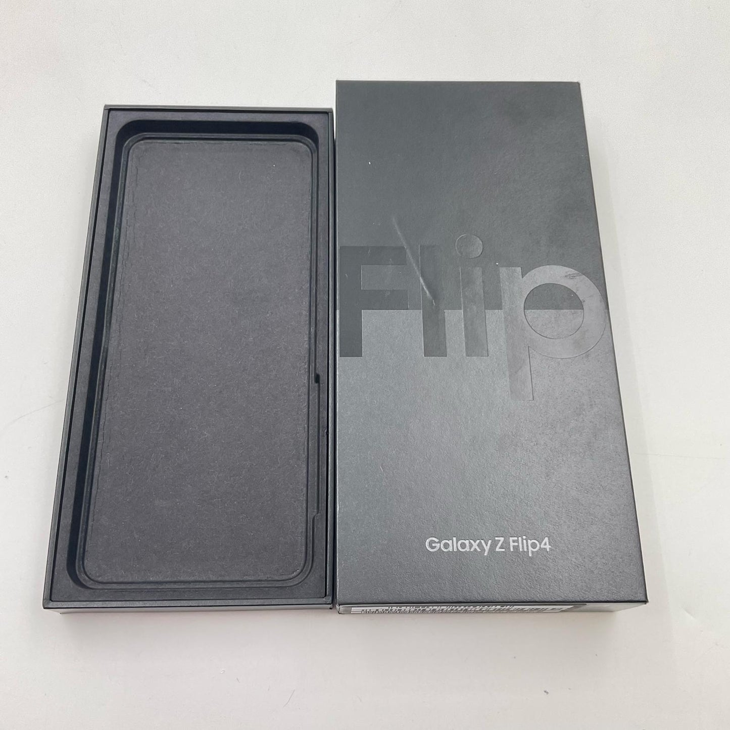 【全額返金保証】【最速発送】SAMSUNG Galaxy Z Flip4 128GB 楽天モバイル SIMフリー SM-F721C 動作確認済