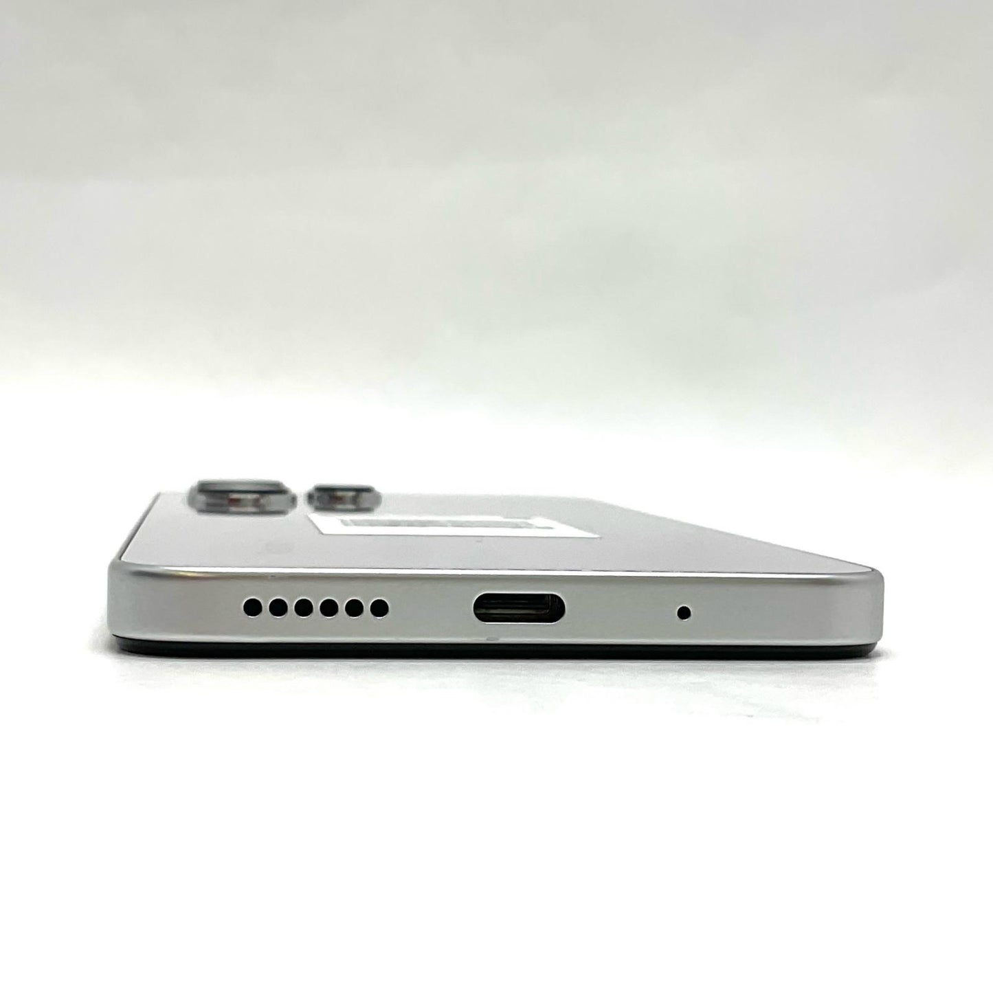 【全額返金保証】【最速発送】Xiaomi Redmi Redmi12 5G 128GB ポーラーシルバー au SIMフリー XIG03 白ロム 美品 動作確認済