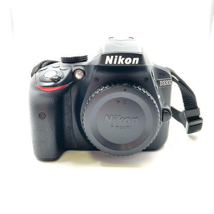 【全額返金保証】【最速発送】Nikon デジタル一眼 D3300 ボディ ブラック 美品 動作確認済