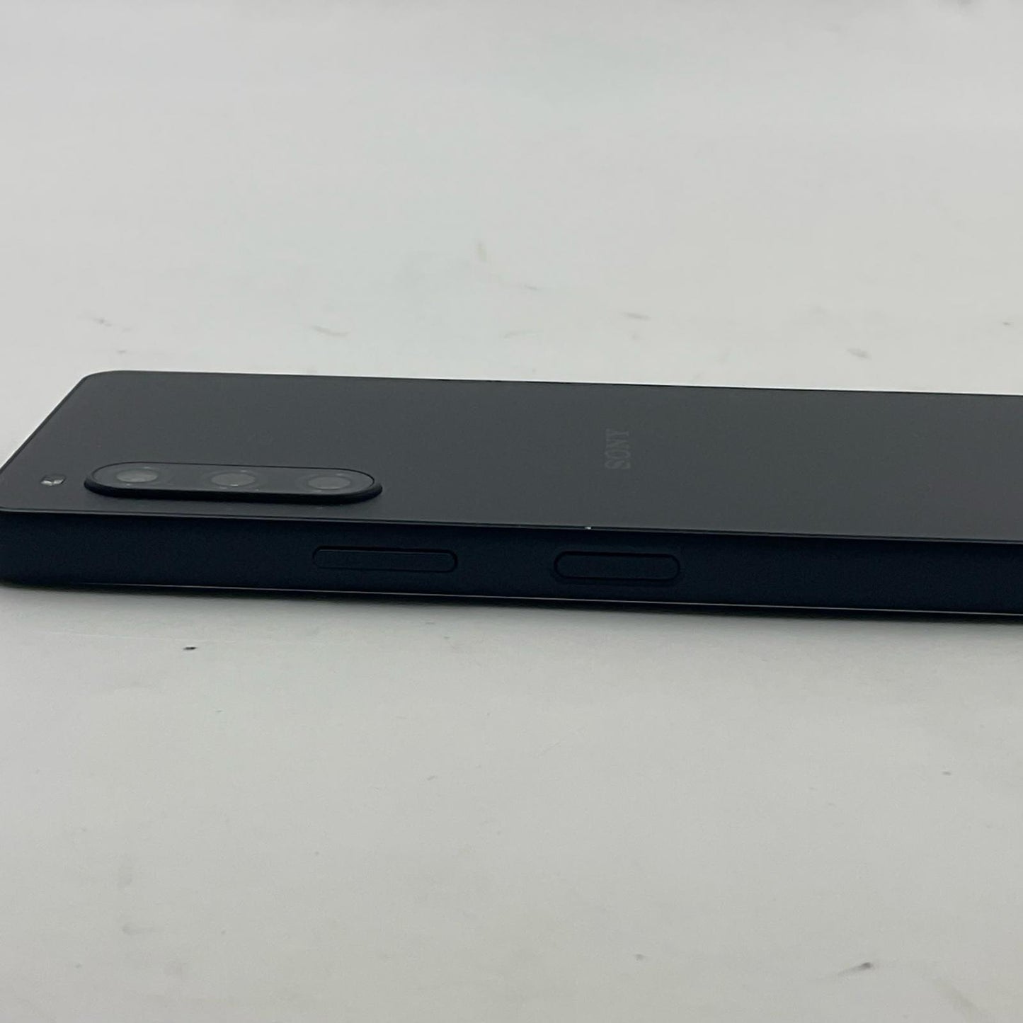 【全額返金保証】【最速発送】Sony Xperia 10 V 128GB ブラック docomo SO-52D 動作確認済