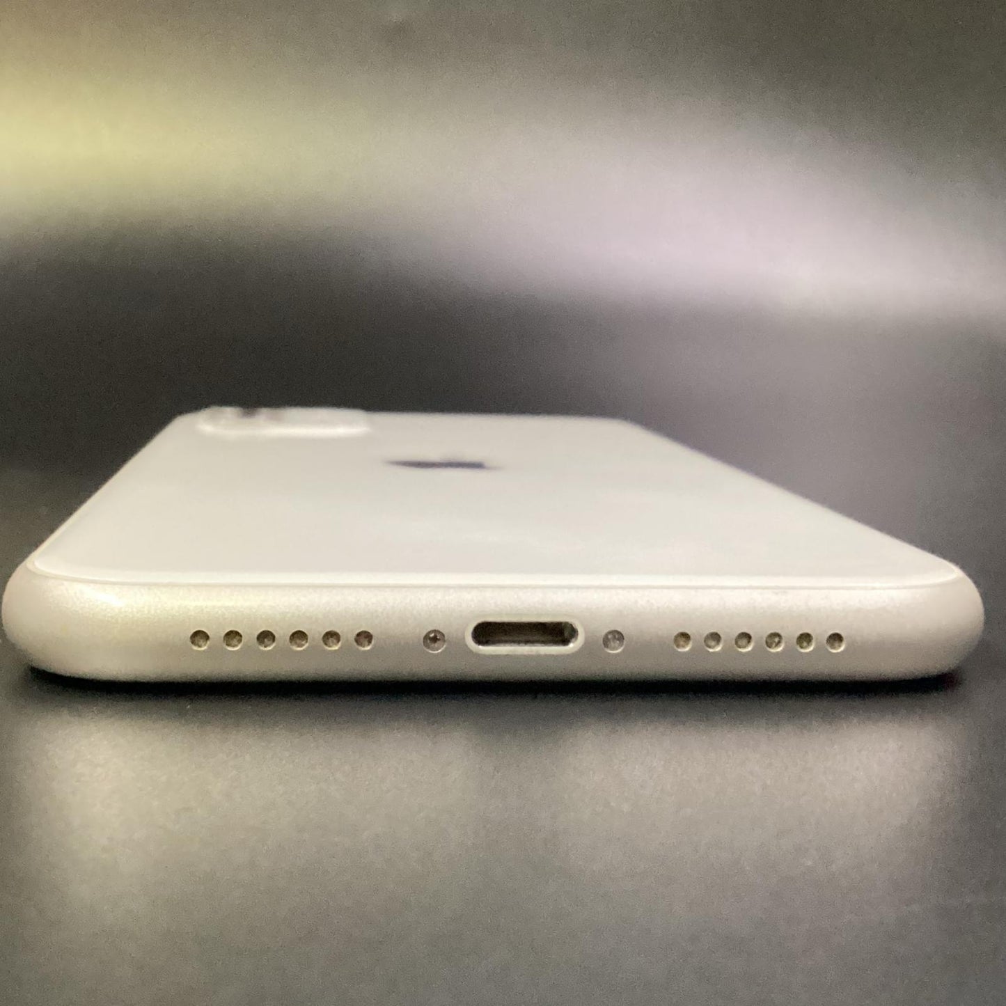 【全額返金保証】【最速発送】Apple iPhone iPhone 11 64GB ホワイト au SIMフリー 白ロム 美品 動作確認済 100%