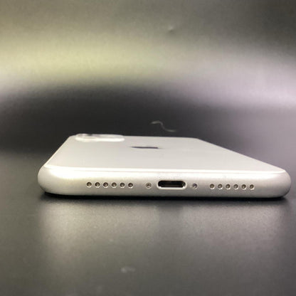 【最速発送】Apple iPhone iPhone 11 128GB ホワイト SIMフリー 白ロム【難有】 73%