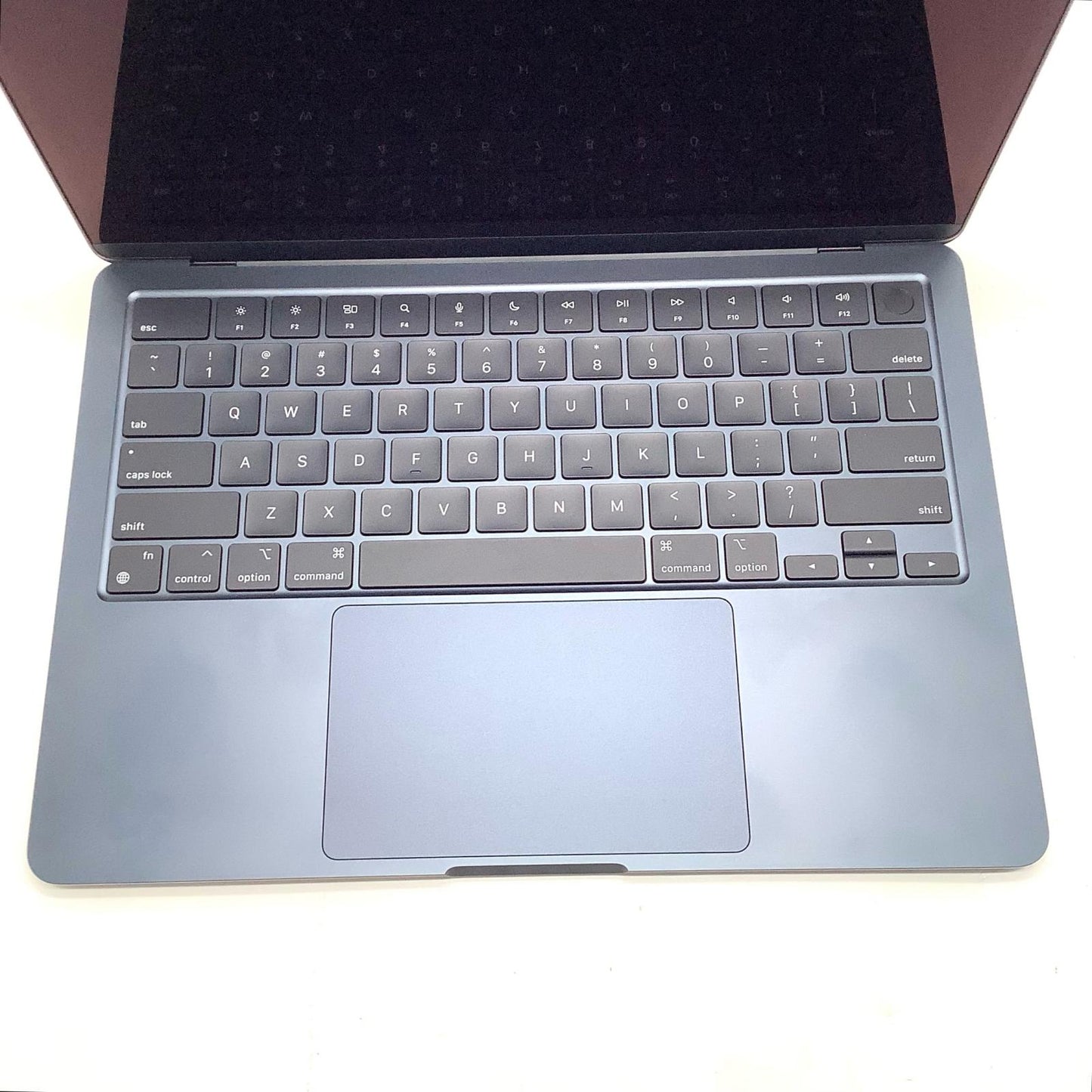 【全額返金保証】【最速発送】Apple MacBook Air 13.6インチ 2024 Apple M3 8GB SSD 256GB ミッドナイト 100% 動作確認済